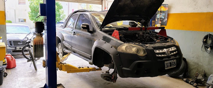 Reparacion automotor Mateew Chubut
